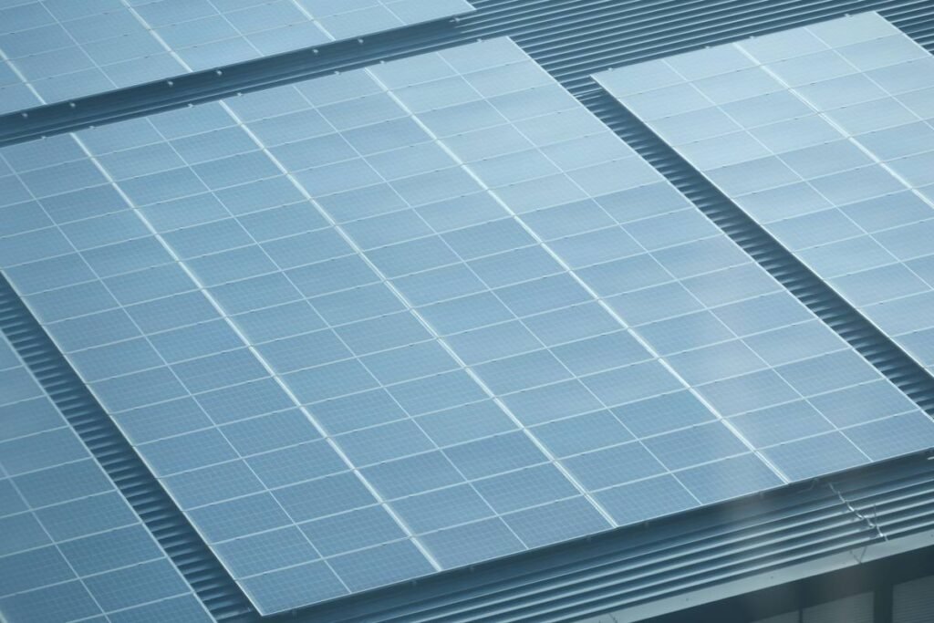How Do Bifacial Solar Panels Work? A No-BS Guide for Homeowners Who Want More Power (Without More Roof)
