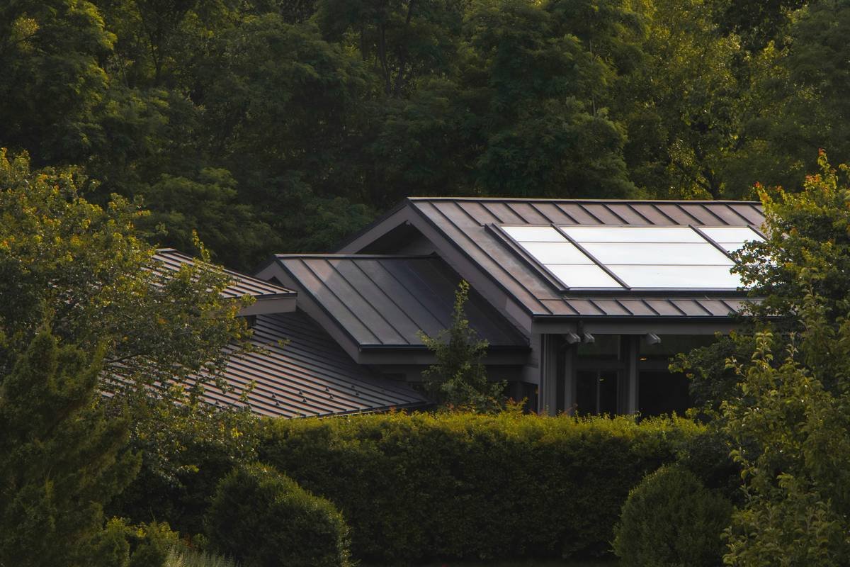 Are Bifacial Solar Panels on Roof the Real Game-Changer—Or Just Hype?